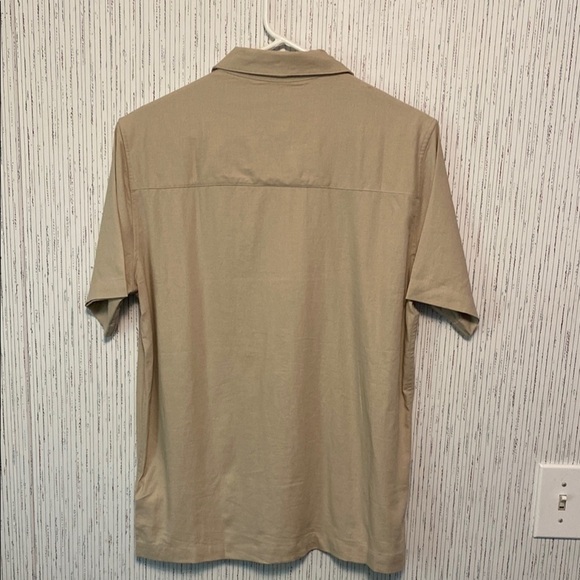 Gap Men's Size Small Linen Dress Shirt Short Sleeve Button-Up Khaki Relaxed - Picture 5 of 12